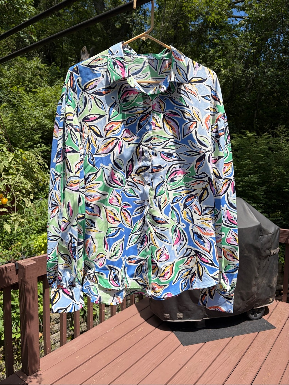 Women’s L. Long-Sleeve Printed Button-Up Blouse in Multicolor, puffy sleeves